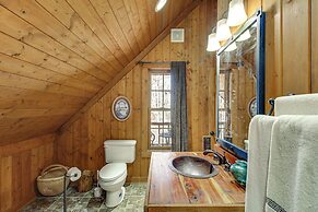 Reel in Fish, Relax By Fire: Mcminnville Cabin