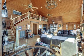 Reel in Fish, Relax By Fire: Mcminnville Cabin
