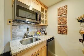 Mtn Views & Fire Pit: Couple's Escape in Mars Hill