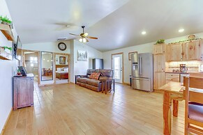 2 Mi to Dinosaur Journey Museum: Mtn-view Haven!