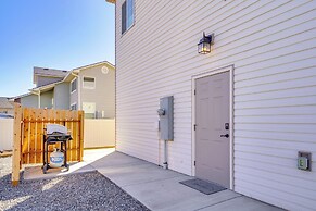 2 Mi to Dinosaur Journey Museum: Mtn-view Haven!