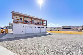 2 Mi to Dinosaur Journey Museum: Mtn-view Haven!