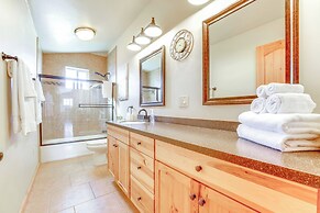 2 Mi to Dinosaur Journey Museum: Mtn-view Haven!