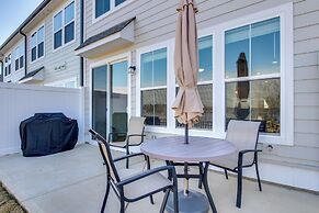 Lake Greenwood Getaway w/ Docks & Waterfront Views