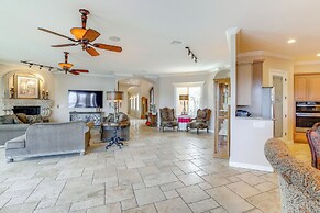 Spacious Luxe Home w/ Lake Access in Fort Mohave!