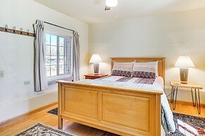 Peaceful & Historic Home in Patagonia!