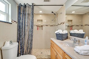 8 Mi to Sunset Beach: Home w/ Large Patio + Pool!