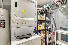 8 Mi to Sunset Beach: Home w/ Large Patio + Pool!