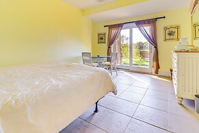 Goose Lake Home: 13 Mi to Michigan Int'l Speedway