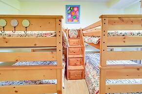 Goose Lake Home: 13 Mi to Michigan Int'l Speedway