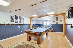 Game Room: Pet-friendly Rushville Retreat!