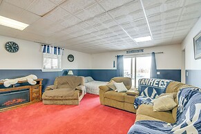 Game Room: Pet-friendly Rushville Retreat!