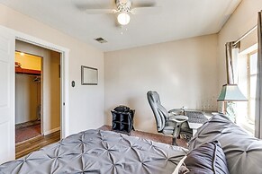 Fenced Yard & Mtn Views: Dog-friendly Superior Gem