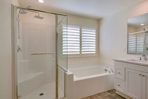 Luxurious & Spacious Family Duplex in Menifee!