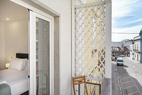 Faro DAZ House by Get Your Stay