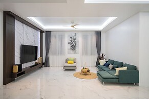 Aurora - 6BR Luxury Villa in Phuket