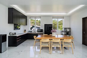 Aurora - 6BR Luxury Villa in Phuket