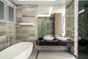 Aurora - 6BR Luxury Villa in Phuket