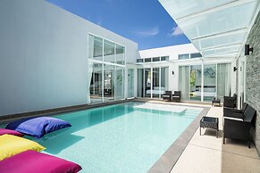 Aurora - 6BR Luxury Villa in Phuket