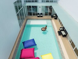 Aurora - 6BR Luxury Villa in Phuket