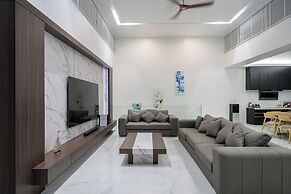 Aurora - 6BR Luxury Villa in Phuket