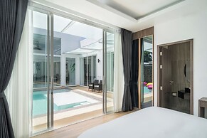 Aurora - 6BR Luxury Villa in Phuket