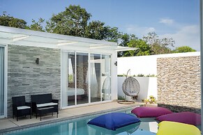 Aurora - 6BR Luxury Villa in Phuket