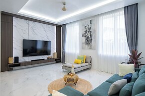 Aurora - 6BR Luxury Villa in Phuket