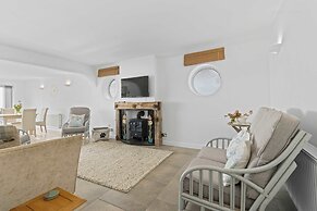 Splash-pevensey Bay in Pevensey Bay