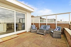 Splash-pevensey Bay in Pevensey Bay