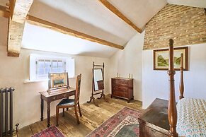 Host Stay Drovers Rest