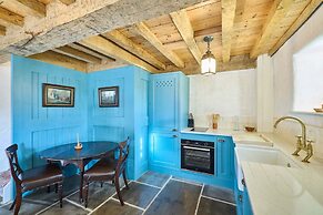 Host Stay Drovers Rest