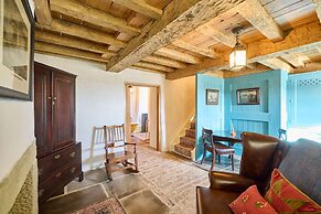 Host Stay Drovers Rest