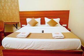 Maalyasa Hotel & Suites