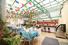 Tibet Boutique Hotel