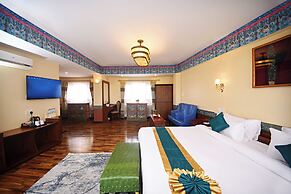 Tibet Boutique Hotel