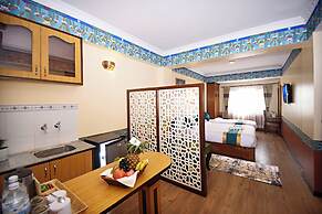 Tibet Boutique Hotel