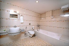 Tibet Boutique Hotel