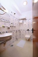 Tibet Boutique Hotel