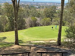 CYPRESS LAKES HUNTER VALLEY