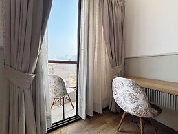 Hotel Emerald Suites & Banquet