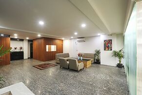 Hotel Emerald Suites & Banquet