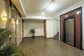 Hotel Emerald Suites & Banquet