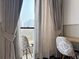 Hotel Emerald Suites & Banquet