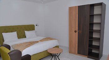 Bi Hotel SARL