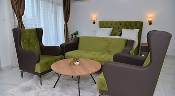 Bi Hotel SARL