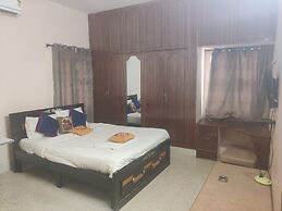 AKSHATHA HOME STAY