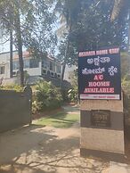 AKSHATHA HOME STAY