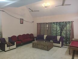 AKSHATHA HOME STAY