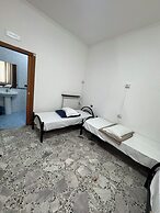 Backpacker Naples